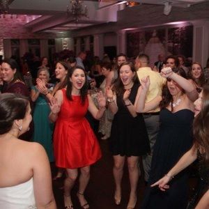 Meet your Posher, Dee